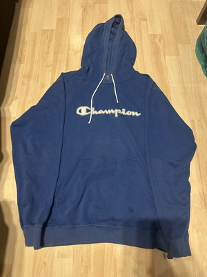 Champion vintage hoodie size XL, blue