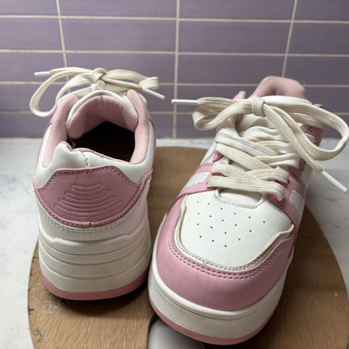 SHEIN 2-in-1 Pink White Kids Sneakers with Wheels Size 35 Like New