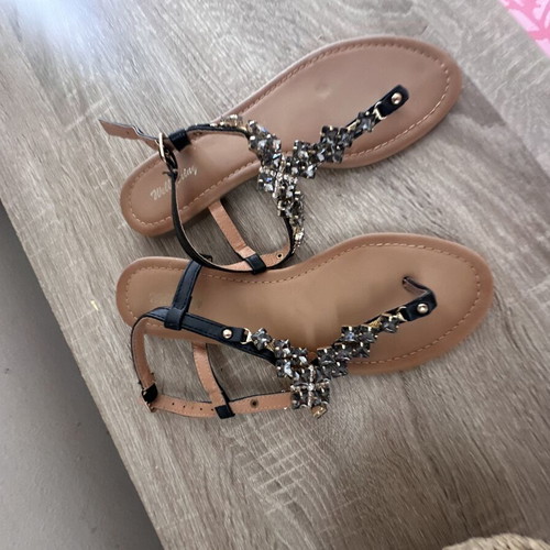 Sandals low with rhinestones like new, size 38
