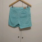 Shorts, M