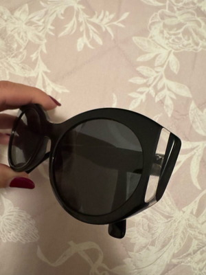 Valentino sunglasses black like new with case