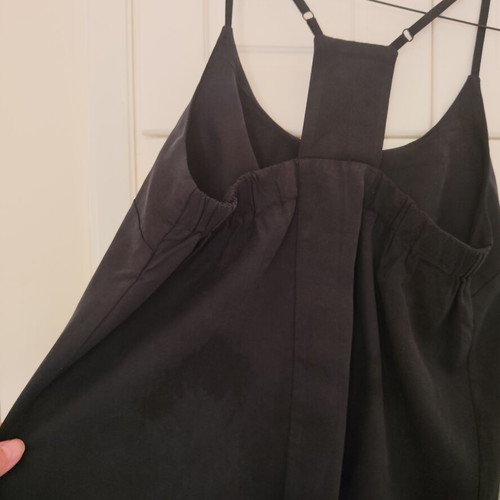 Black top Lotus Eaters size Medium