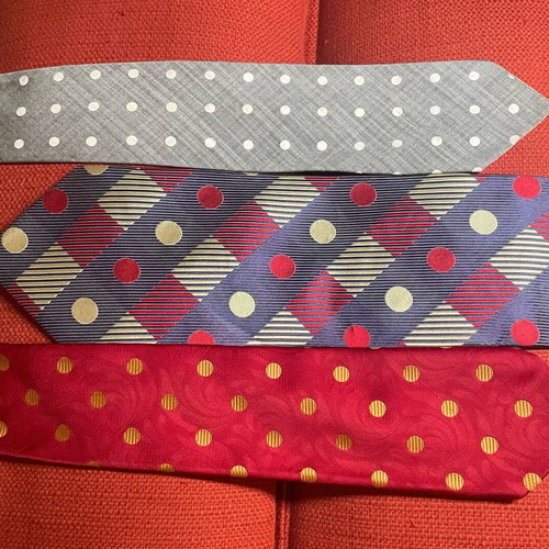 Set of 3 polka dot ties like new