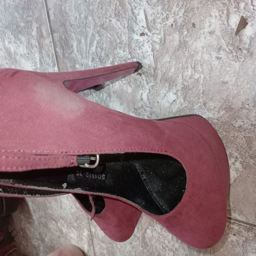 Diamantique red pumps like new, size 38
