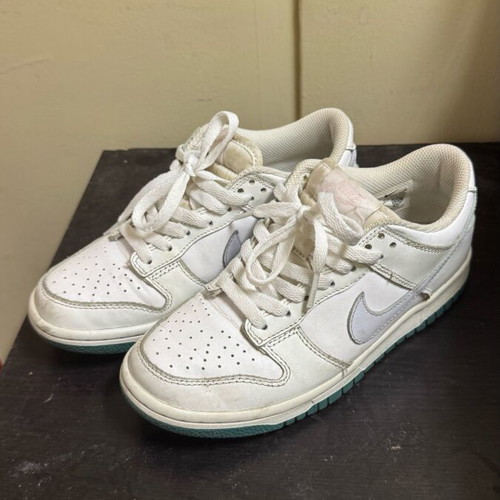 Nike Dunk Low sneakers like new, white, size 36.5