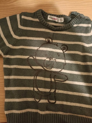 Baby pullover like new 9-12 months