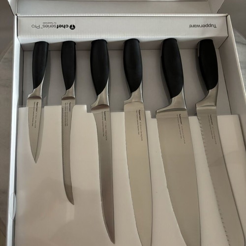 Tupperware Chef Series 6-Piece Knife Set with Case