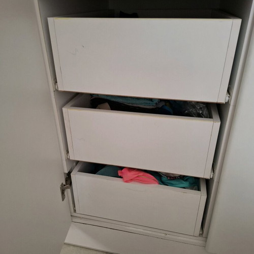 Exterior Wardrobe Doors and Boxes Set like new, includes handles and hinges