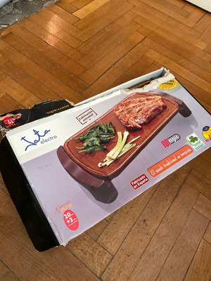 Jata 559 Terracotta Grill 1600W Like New, Pyroceramic Plate