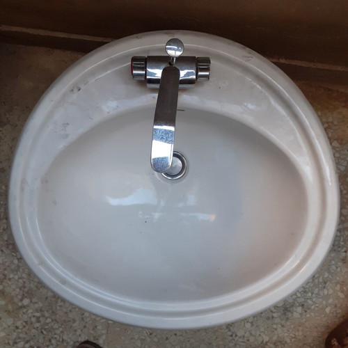 Countertop sink with faucet used, 60x50 cm