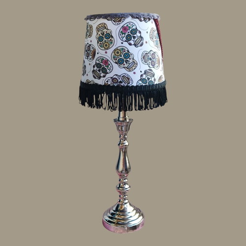 Skulls table lamp new, dimensions 40x17x15 and 45x17x15 E27