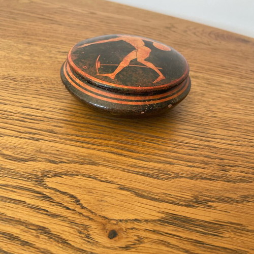 Vintage hand-painted jewelry box with ancient Greek Discobolus design used