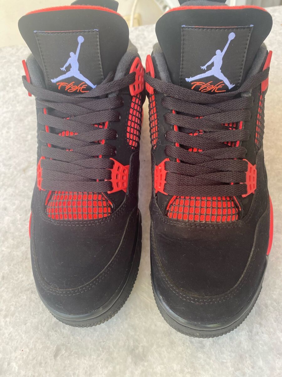 deadpool jordan 4