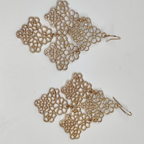 Gold Filigree Earrings like new, lightweight, hook clasp