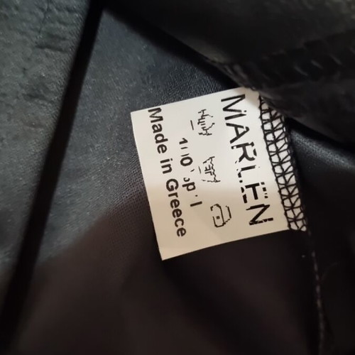 Women's leather vest new, size small Marlen