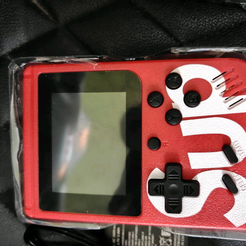 Retro handheld console with 400 games new