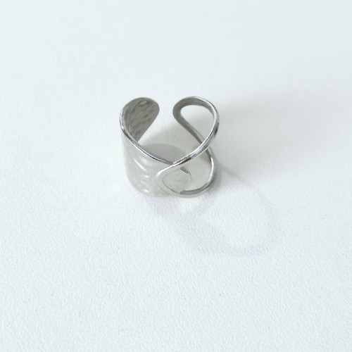 Stainless steel ring like new, silver