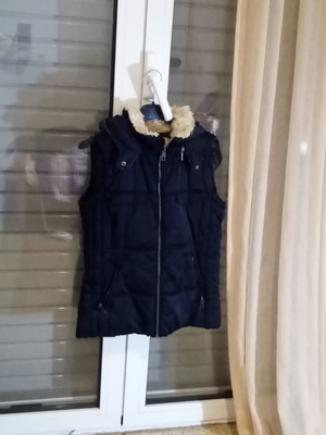 Αμανικό μπουφάν Zara καινούργιο medium με αποσπώμενη κουκούλα