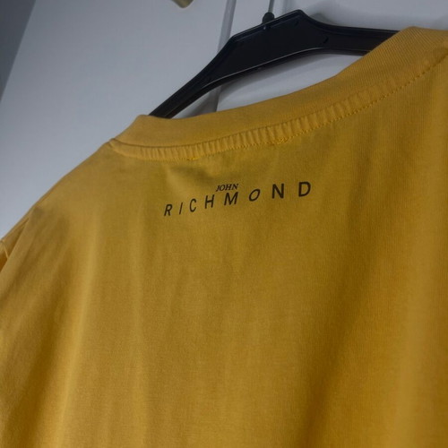John Richmond T-shirt Large like new, yellow