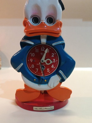 Vintage Donald Duck wall clock with moving eyes, Mi-Ken Japan