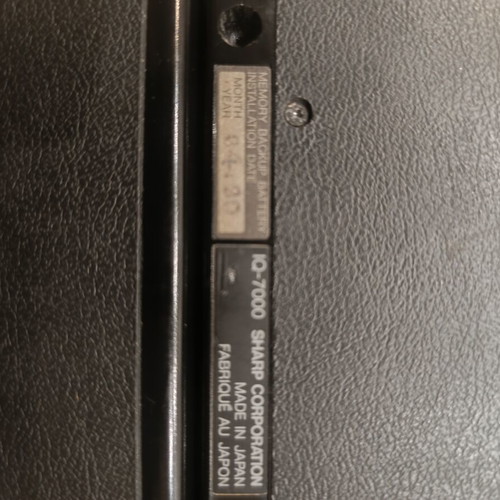 Sharp IQ-7000 organiser vintage, used with leather case