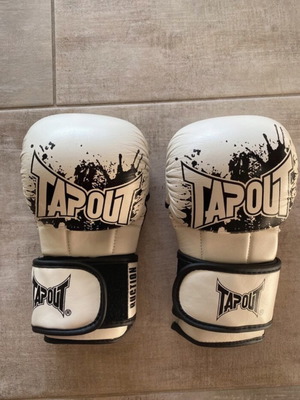 MMA gloves Tapout white size S/M like new