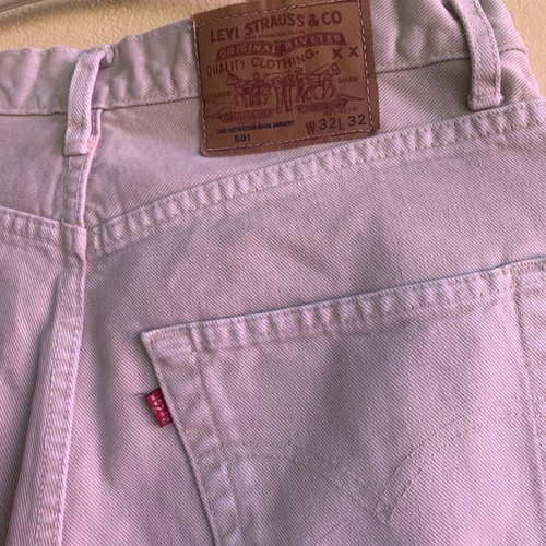 Levi's pants beige used, size 38 with defect