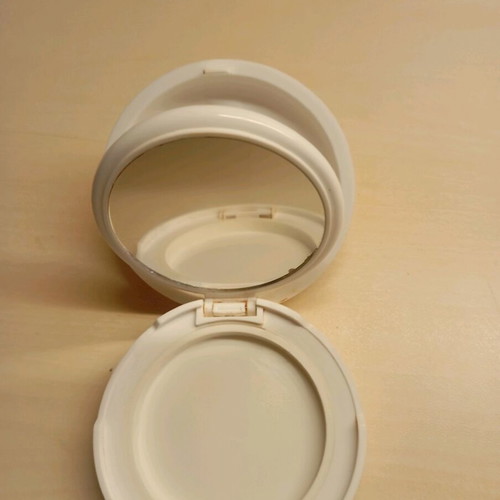 Compact mirror with powder sponge case like new