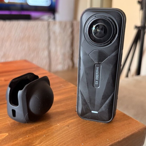 Insta360 X5 Essentials Bundle action camera, black