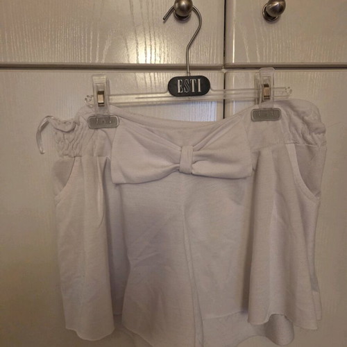 So Sexy white shorts medium used with bow and pockets