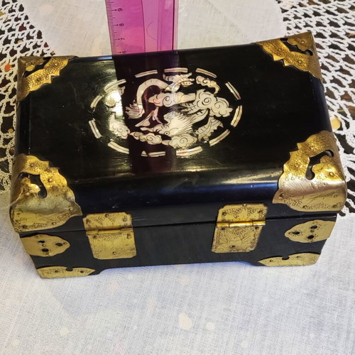 Vintage Chinese Jewelry Box used, black lacquer with brass and mother of pearl