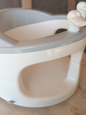 BebeJou bath seat used, with suction cups
