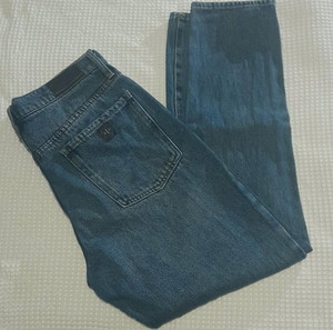 ARMANI EXCHANGE JEANS