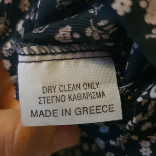 Maxi dress On Line like new, black and white floral with buttons