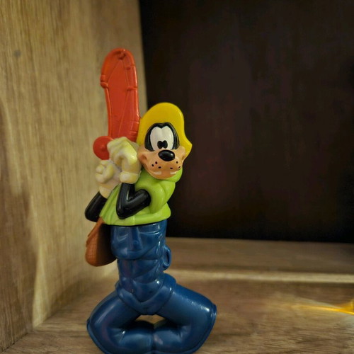 Goofy figure 1996 used McDonald's collection