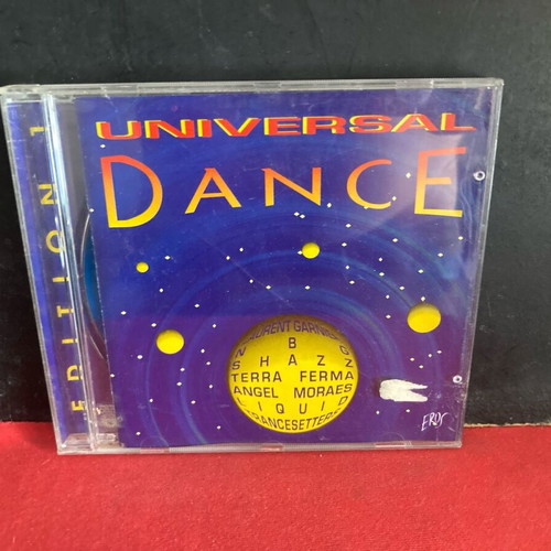 Universal Dance CD used, electronic genre