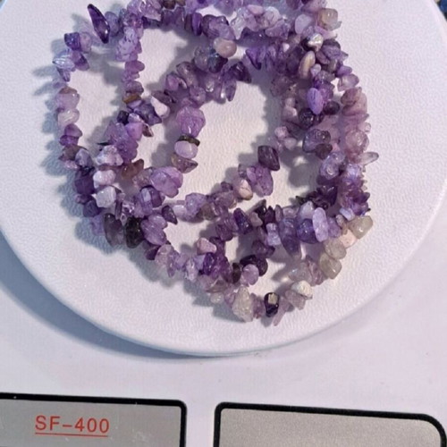 Craft beads and minerals set like new, 5 storage boxes, 4 kg