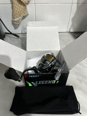 Μηχανισμός ψαρέματος spinning reel 4000 καινούργιο με αντοχή 18 κιλά