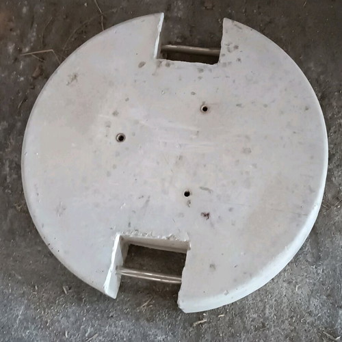 Concrete umbrella base like new