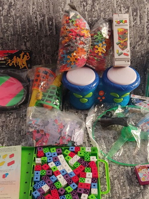 Toys used, various types