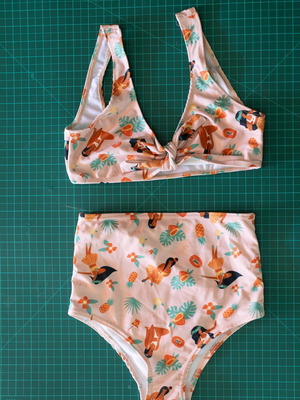 Cherry Muse high-waisted bikini set like new, top M bottom S
