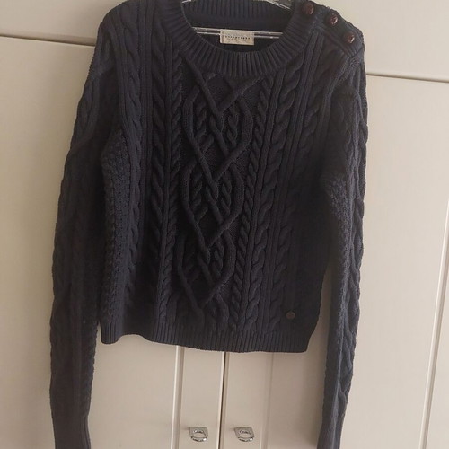 Funky Buddha navy pullover size S like new