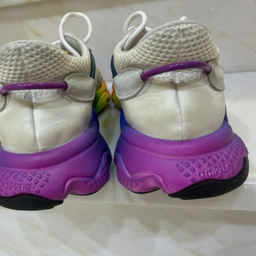 Adidas Ozweego Pride Of athletic shoes like new, multicolor, size 40.5