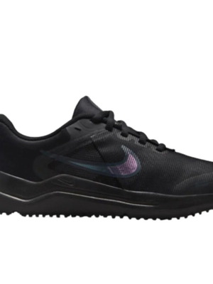 Nike athletic shoes new, black, sizes 37.5-38