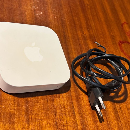 Apple AirPort Express 802.11n (2nd Generation) A1392 used