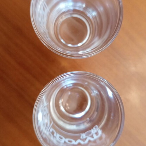 Yvonni Stores collectible shot glasses set of 2, vintage