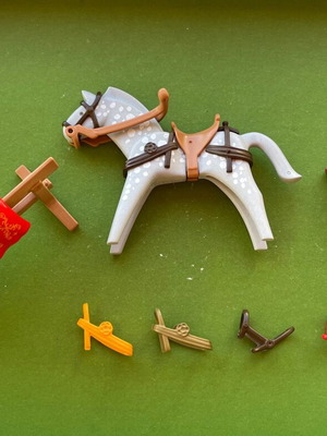 Playmobil horse equipment like new