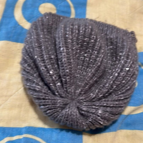Tally Weill women's grey hat with silver sequins small like new