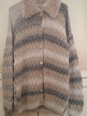 Wool cardigan women new, handmade, size Xlarge, beige-brown