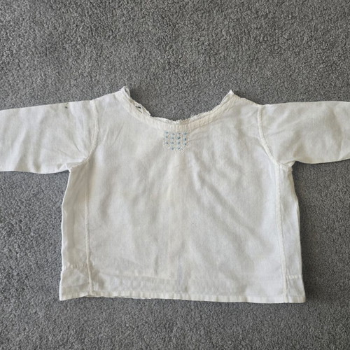 Vintage baby blouse tied used, embroidered cotton